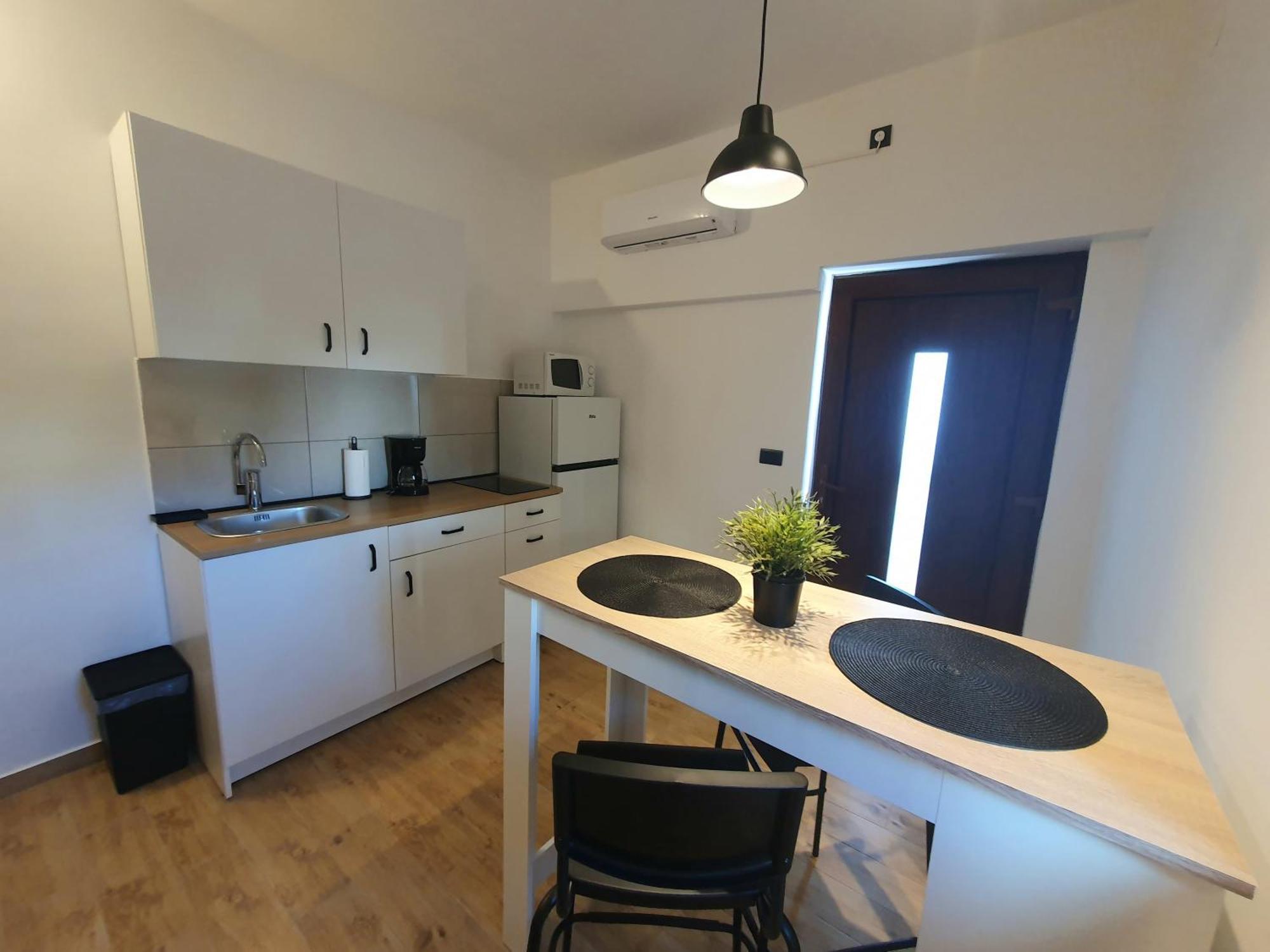 Apartments Dejana スティンヤン エクステリア 写真