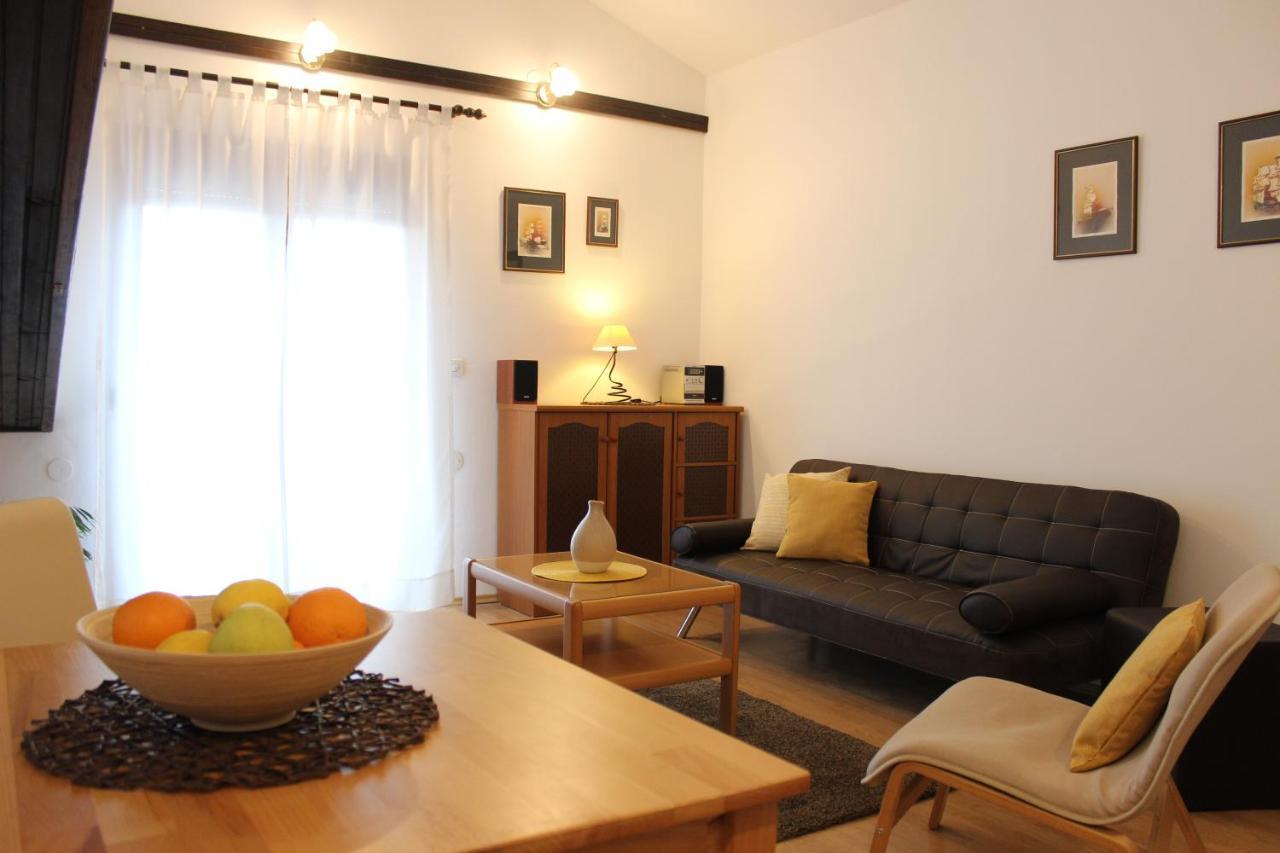 Apartments Dejana スティンヤン エクステリア 写真